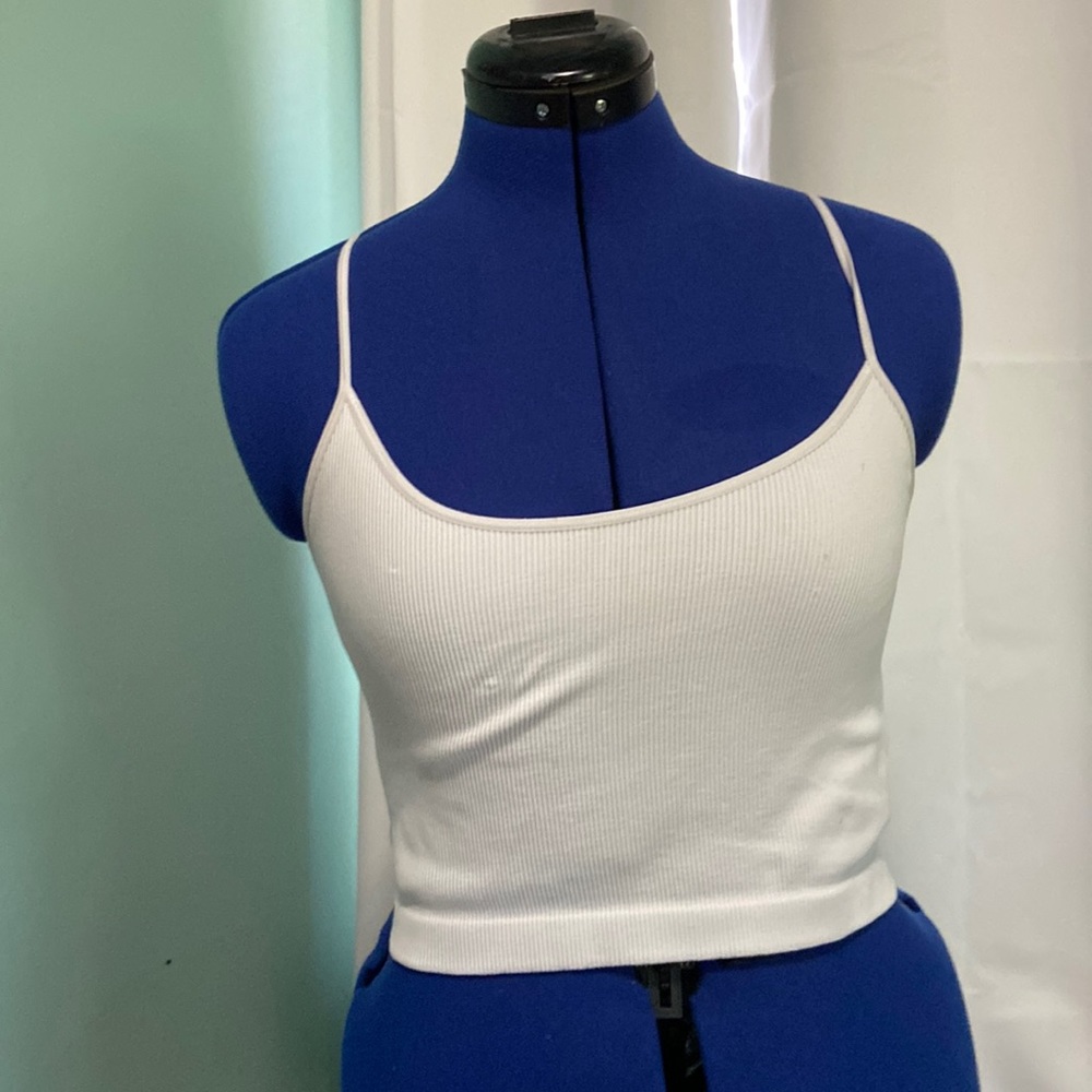 White brand new tanktop.